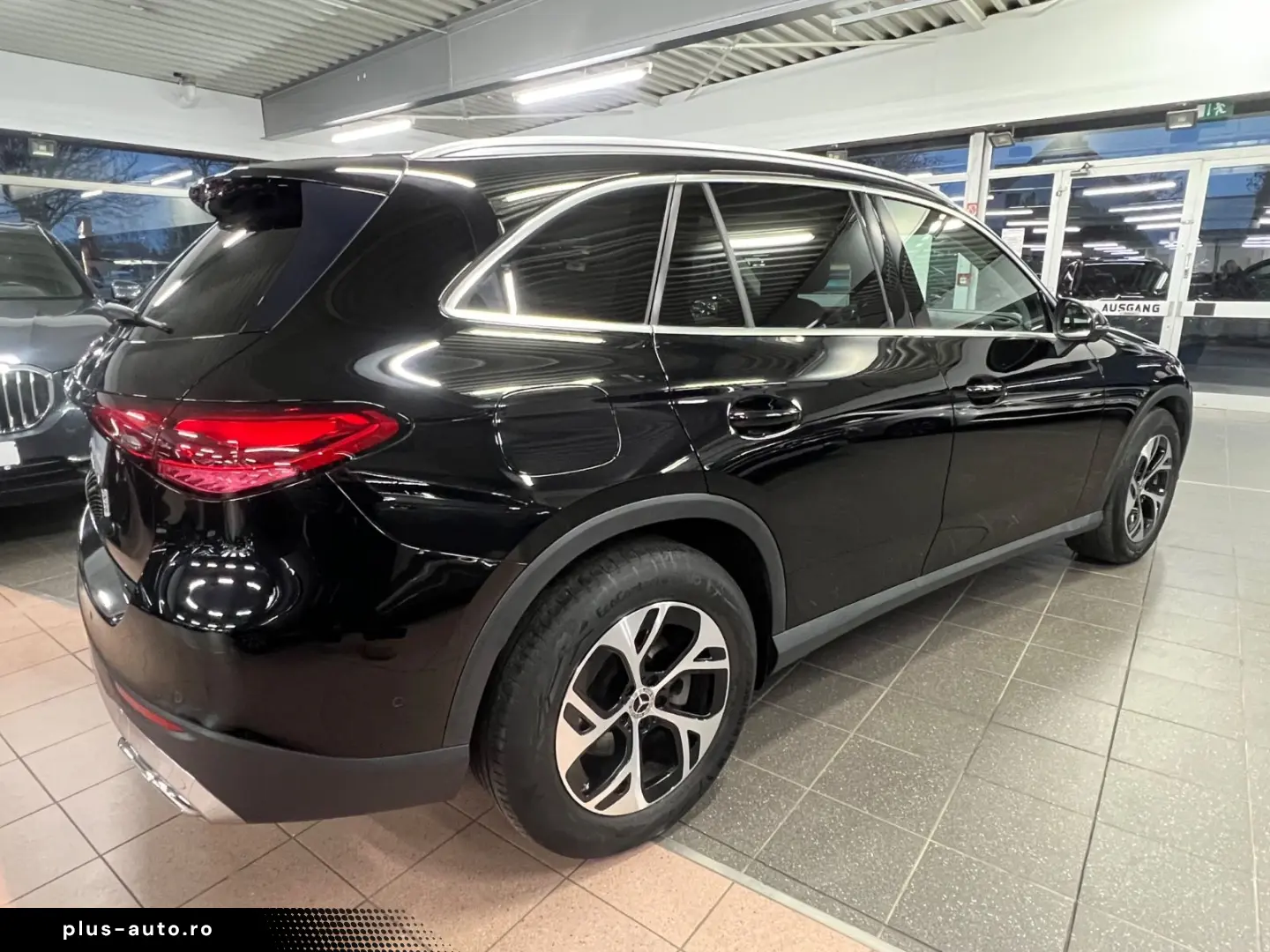 MERCEDES-BENZ GLC 220d 4M 2x Avantgarde Burmester AH&hellip;