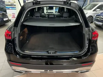 MERCEDES-BENZ GLC 220d 4M 2x Avantgarde Burmester AH&hellip;