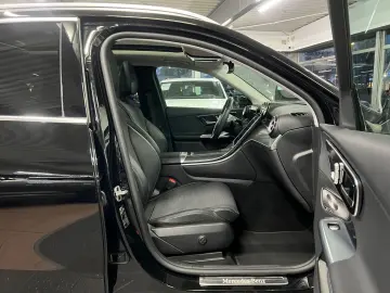 MERCEDES-BENZ GLC 220d 4M 2x Avantgarde Burmester AH&hellip;