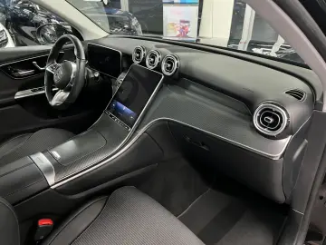 MERCEDES-BENZ GLC 220d 4M 2x Avantgarde Burmester AH&hellip;