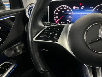 MERCEDES-BENZ GLC 220d 4M 2x Avantgarde Burmester AH&hellip;