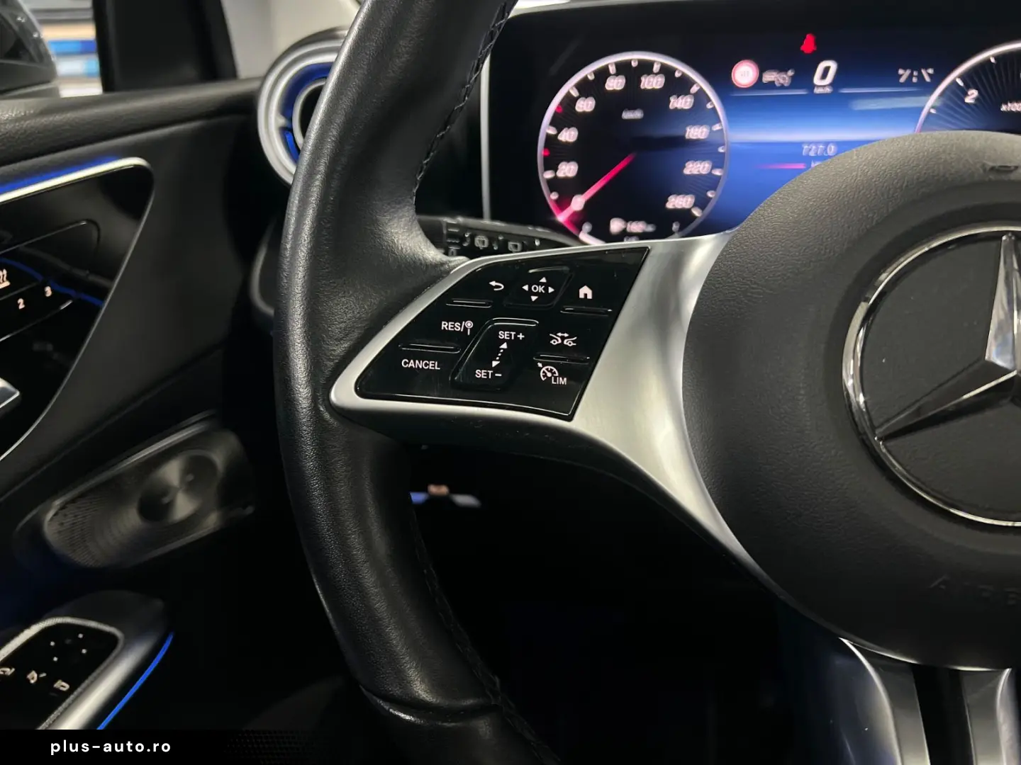 MERCEDES-BENZ GLC 220d 4M 2x Avantgarde Burmester AH&hellip;