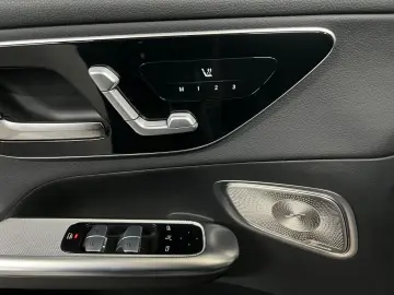 MERCEDES-BENZ GLC 220d 4M 2x Avantgarde Burmester AH&hellip;