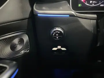 MERCEDES-BENZ GLC 220d 4M 2x Avantgarde Burmester AH&hellip;