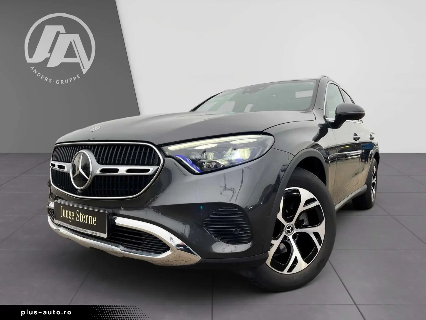 MERCEDES-BENZ GLC 220 d 4M Avantgarde Pano Distr AHK DIGITAL