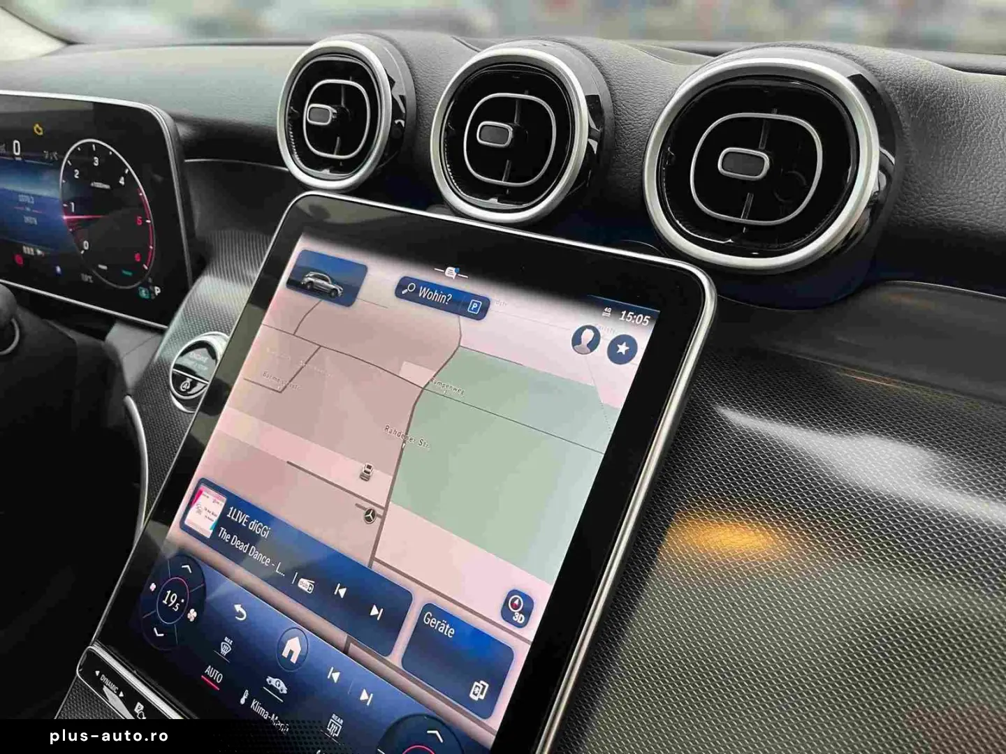 MERCEDES-BENZ GLC 220 d 4M Avantgarde Pano Distr AHK DIGITAL