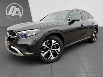 MERCEDES-BENZ GLC 220 d 4M Avantgarde Pano Distr AHK DIGITAL