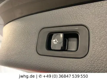 MERCEDES-BENZ GLC 220 d 4M AMG Distronic 360  Burmester AHK