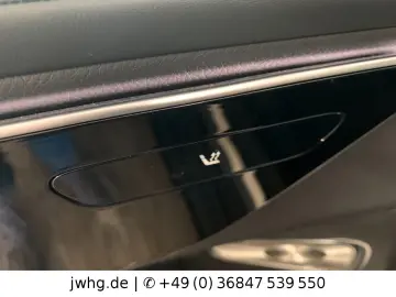 MERCEDES-BENZ GLC 220 d 4M AMG Distronic 360  Burmester AHK