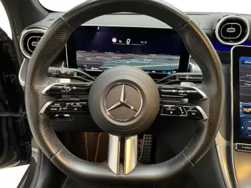 MERCEDES-BENZ GLC 200 4matic AMG AMG MBUX AHK Pano SHD Wide