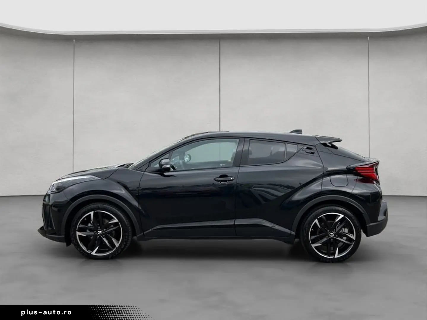 TOYOTA C-HR 2.0 Hybrid GR Sport Black Edition