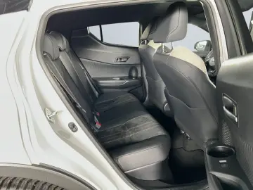 TOYOTA C-HR 2.0 Hybrid GR Sport  LED 19Zoll ACC JBL CAM