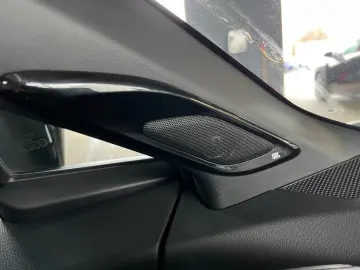 TOYOTA C-HR 2.0 Hybrid GR Sport  LED 19Zoll ACC JBL CAM