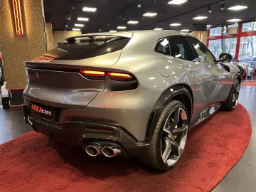 FERRARI Purosangue V12 DCT 4WD FULL CARBON WARRANTY  SKY