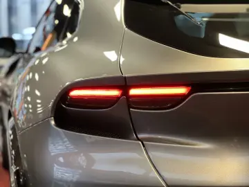 FERRARI Purosangue V12 DCT 4WD FULL CARBON WARRANTY  SKY