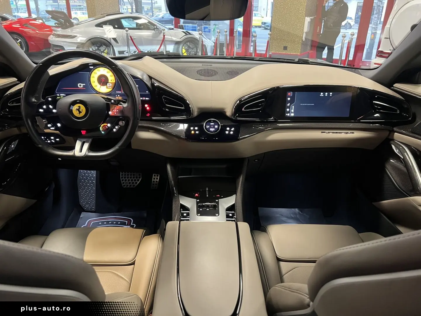 FERRARI Purosangue V12 DCT 4WD FULL CARBON WARRANTY  SKY