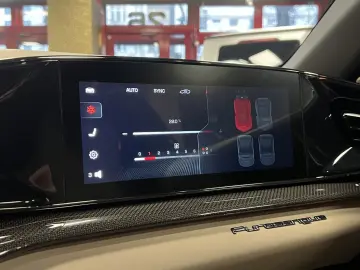 FERRARI Purosangue V12 DCT 4WD FULL CARBON WARRANTY  SKY