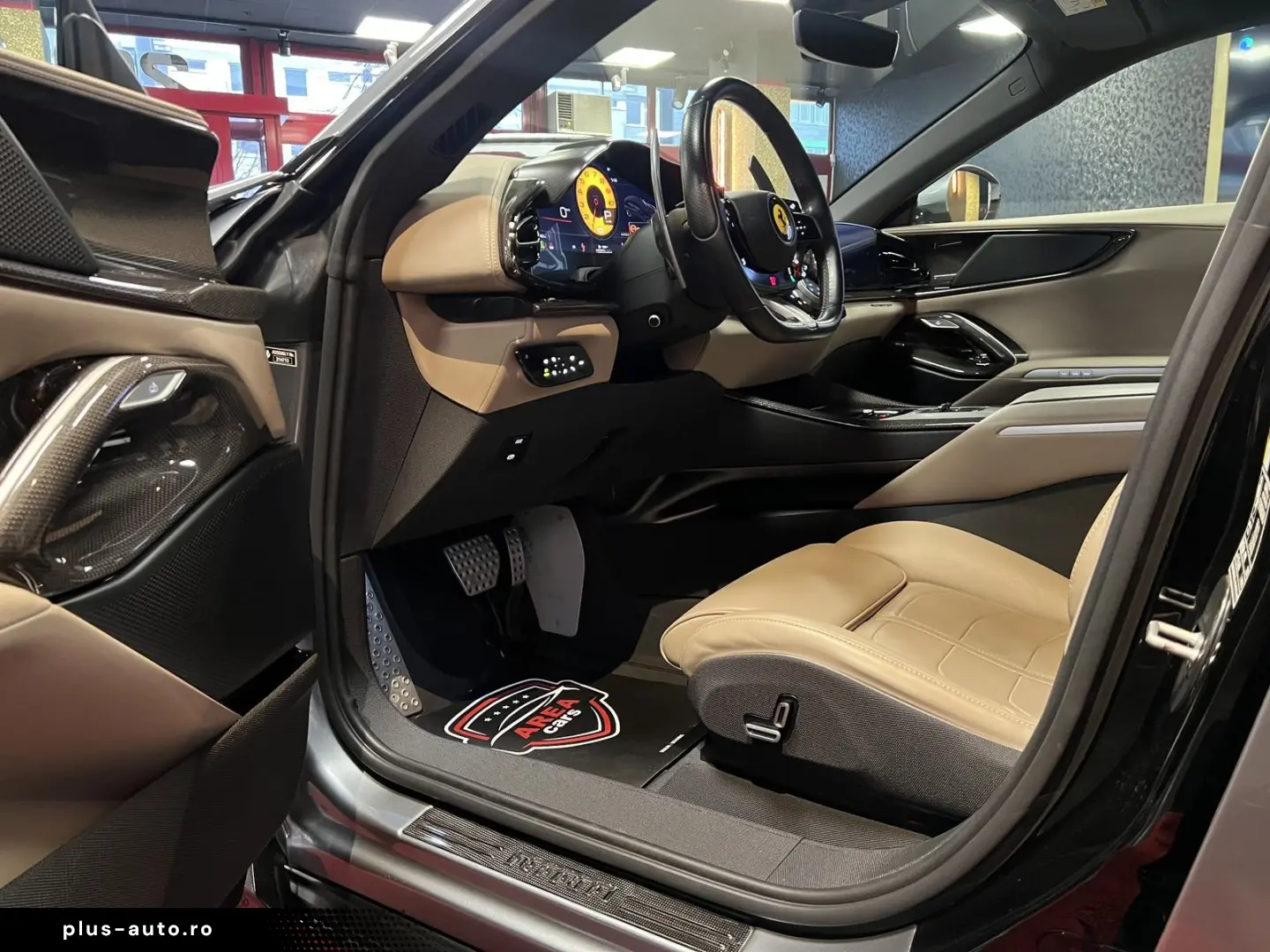 FERRARI Purosangue V12 DCT 4WD FULL CARBON WARRANTY  SKY