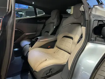 FERRARI Purosangue V12 DCT 4WD FULL CARBON WARRANTY  SKY