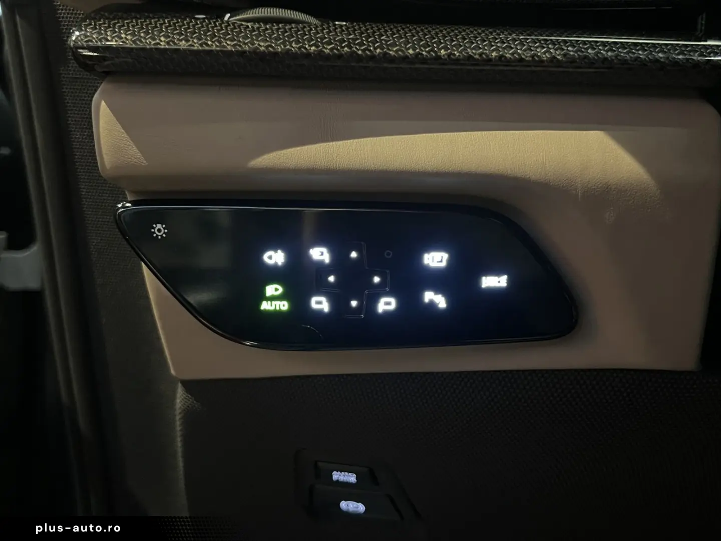 FERRARI Purosangue V12 DCT 4WD FULL CARBON WARRANTY  SKY