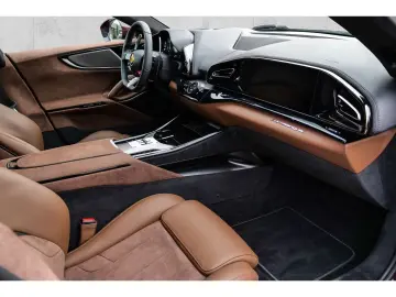 FERRARI Purosangue  Matrix-LED 360 -Kamera Burmester Pri