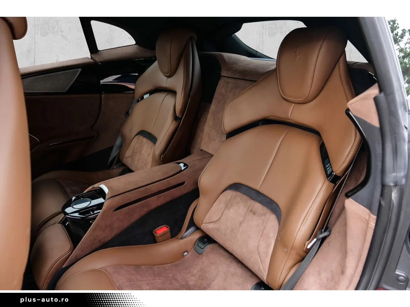 FERRARI Purosangue  Matrix-LED 360 -Kamera Burmester Pri