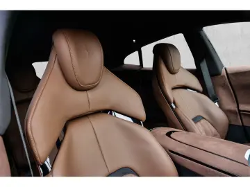 FERRARI Purosangue  Matrix-LED 360 -Kamera Burmester Pri