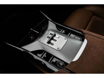 FERRARI Purosangue  Matrix-LED 360 -Kamera Burmester Pri