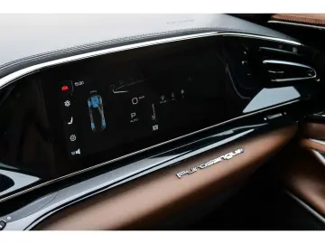 FERRARI Purosangue  Matrix-LED 360 -Kamera Burmester Pri