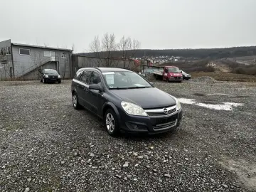 Opel Astra 1.6 MPI  Easytronic    GPL