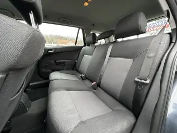 Opel Astra 1.6 MPI  Easytronic    GPL