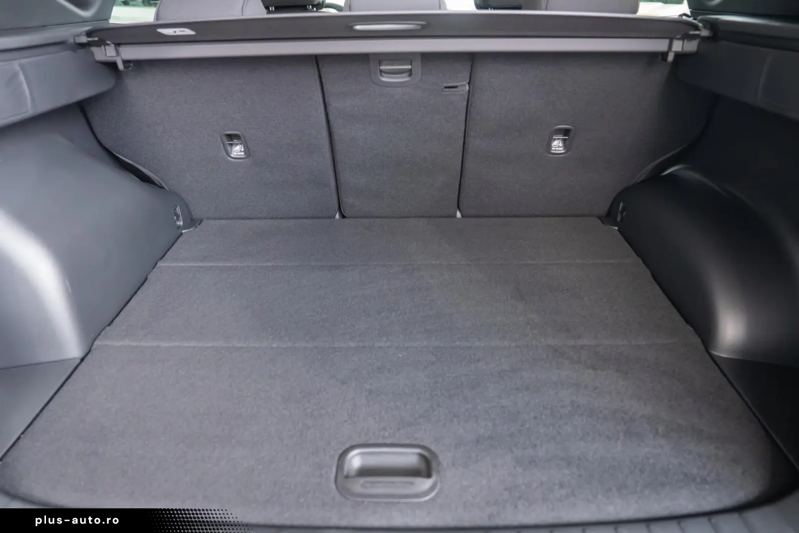 Hyundai Tucson TUCSON 1.6T-GDI   PLUG-IN 4WD 6AT STYLE