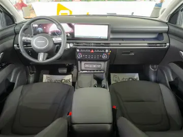 Hyundai Tucson TUCSON 1.6T-GDI   PLUG-IN 4WD 6AT STYLE