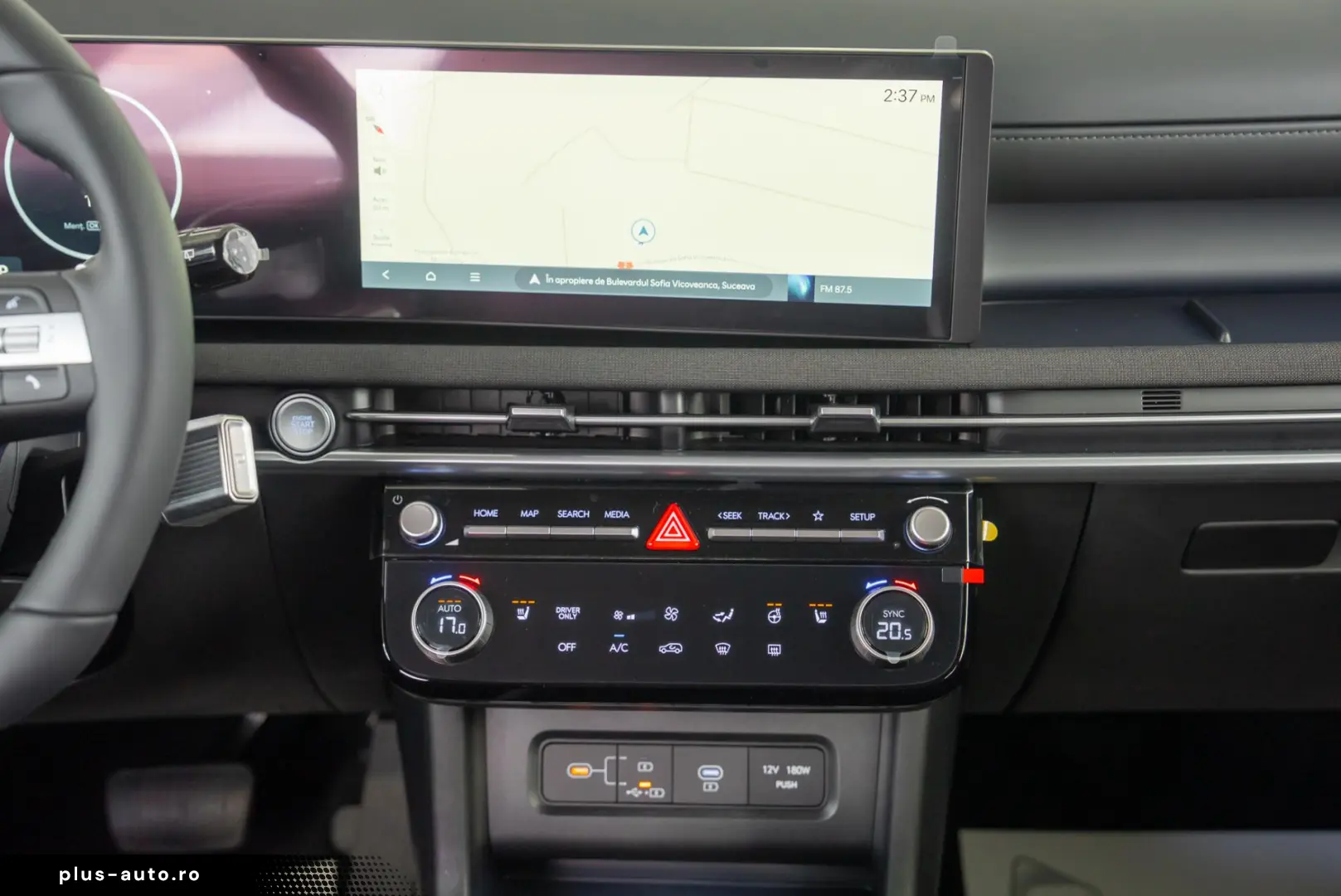 Hyundai Tucson TUCSON 1.6T-GDI   PLUG-IN 4WD 6AT STYLE