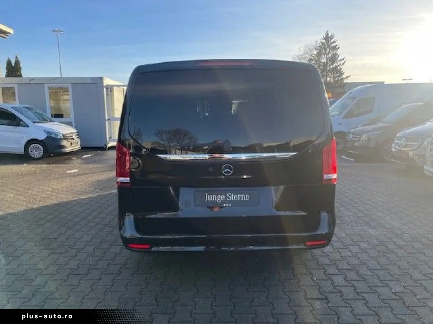 MERCEDES-BENZ V 300 d AVANTGARDE Extralang AIRMATIC &hellip;