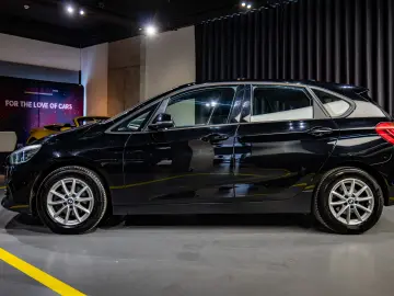 BMW 216D ACTIVE TOURER