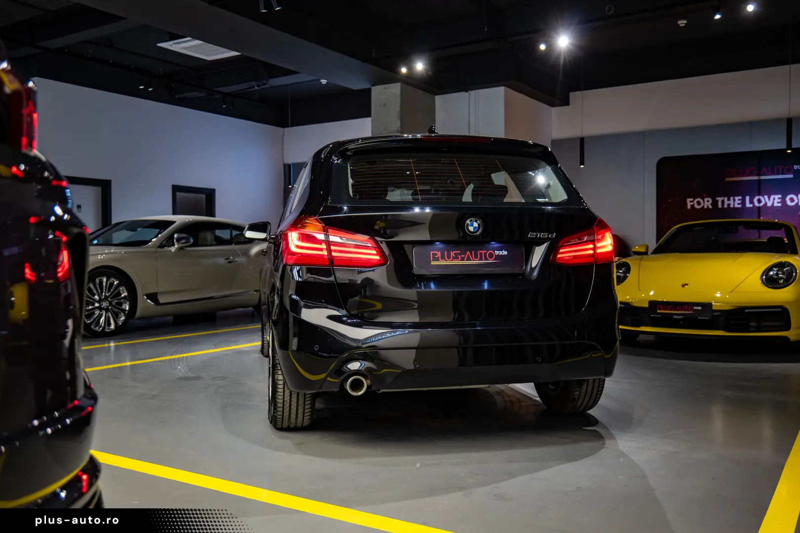 BMW 216D ACTIVE TOURER