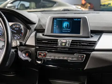 BMW 216D ACTIVE TOURER