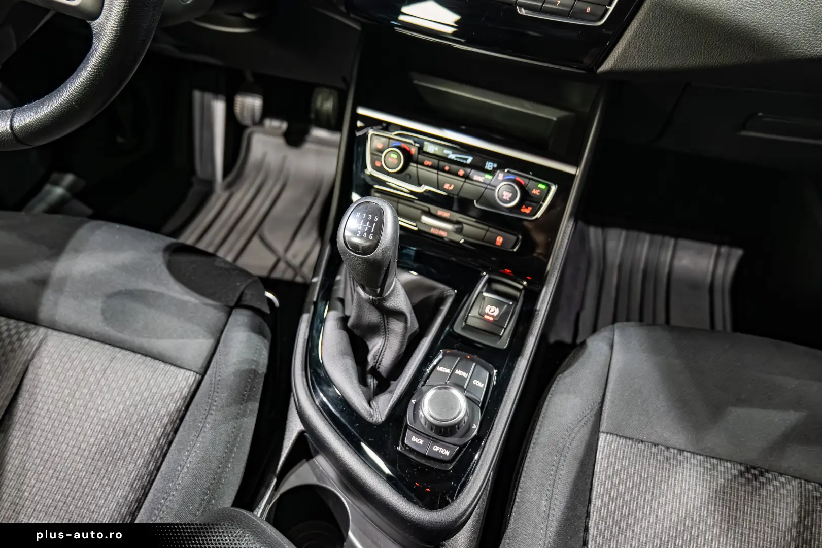 BMW 216D ACTIVE TOURER