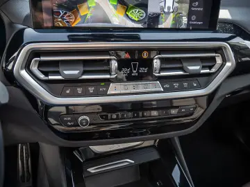 BMW X3 xDrive 30i M-Sport 360  LASER PANO LEDER MEM