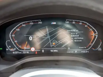 BMW X3 xDrive 30i M-Sport 360  LASER PANO LEDER MEM