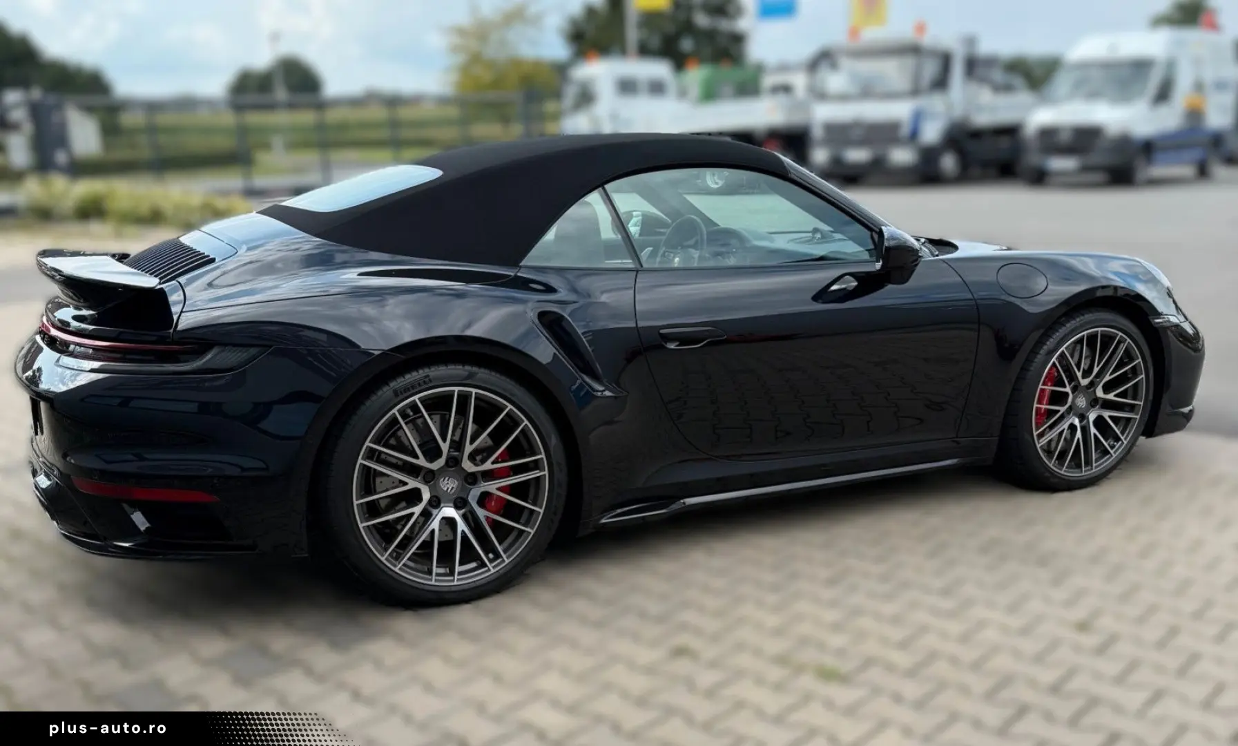 PORSCHE 911 Turbo
