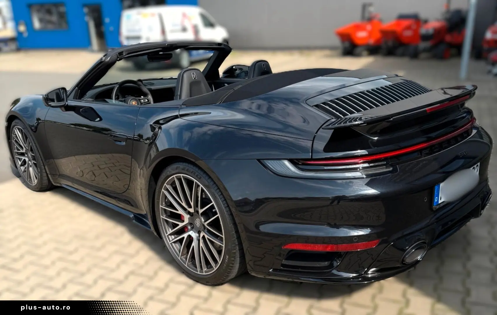 PORSCHE 911 Turbo