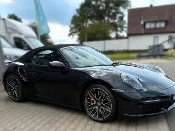 PORSCHE 911 Turbo