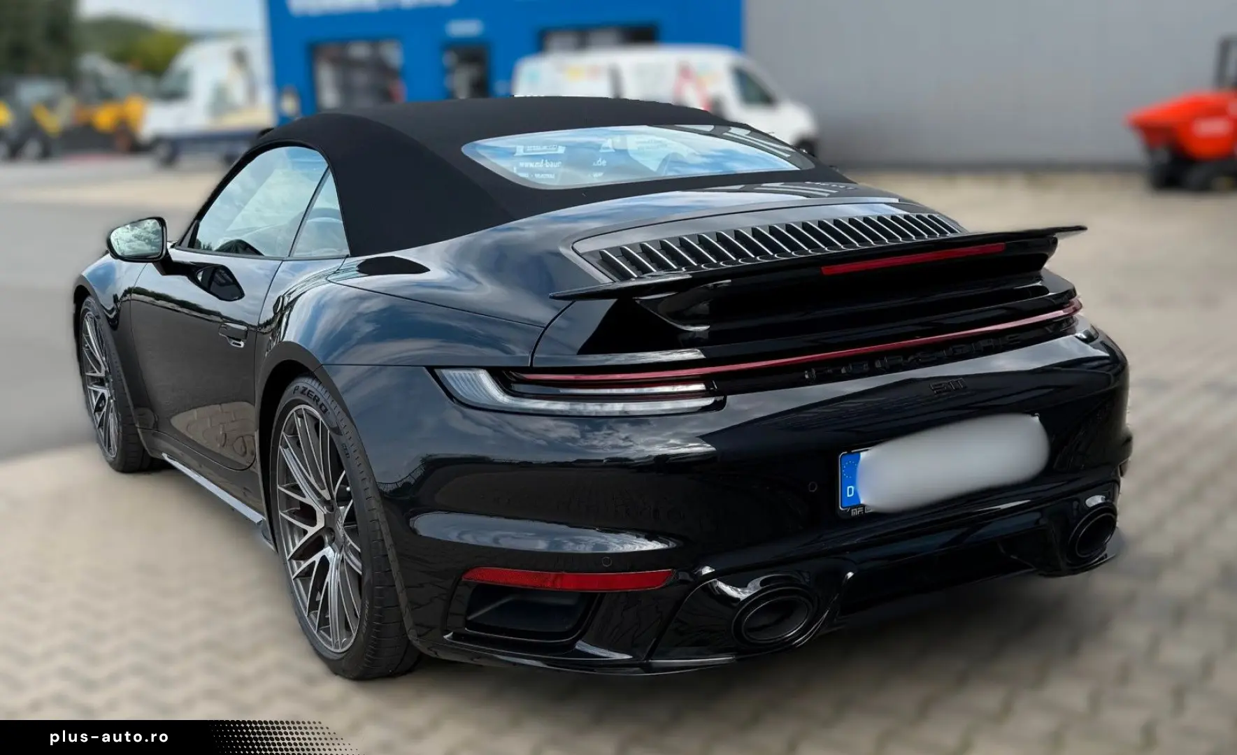 PORSCHE 911 Turbo