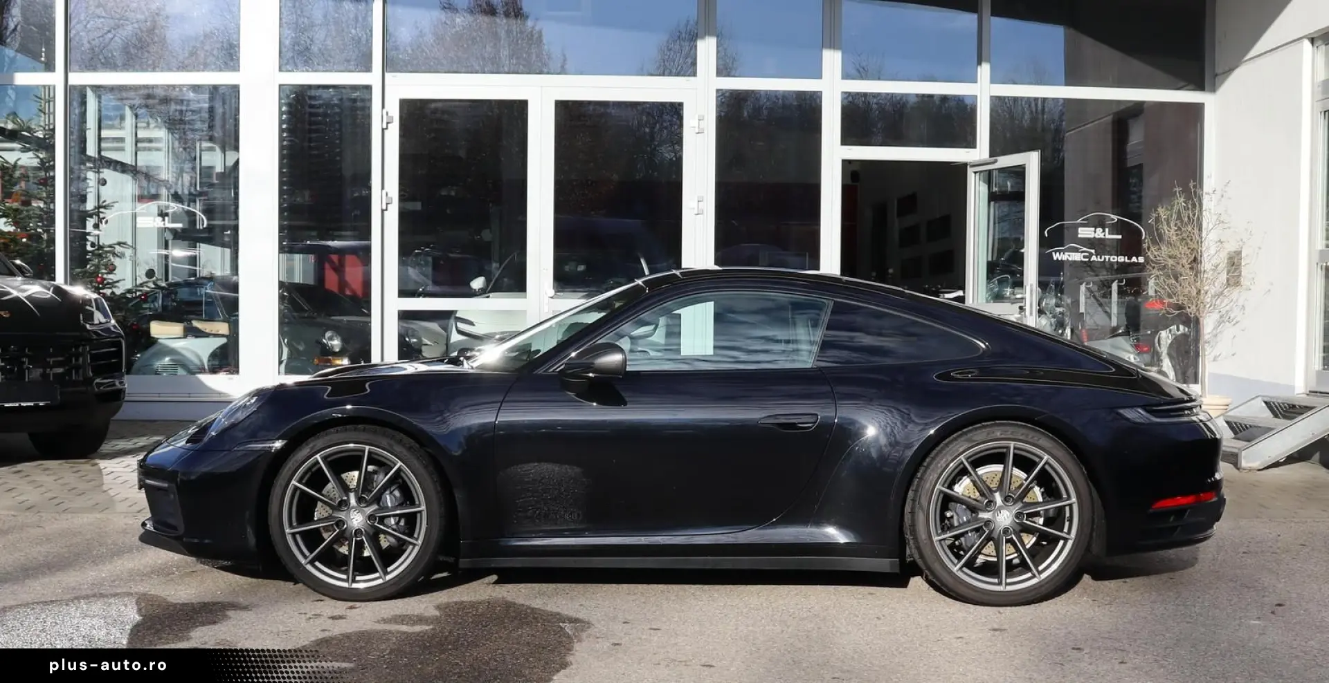 PORSCHE 992 911 Carrera T