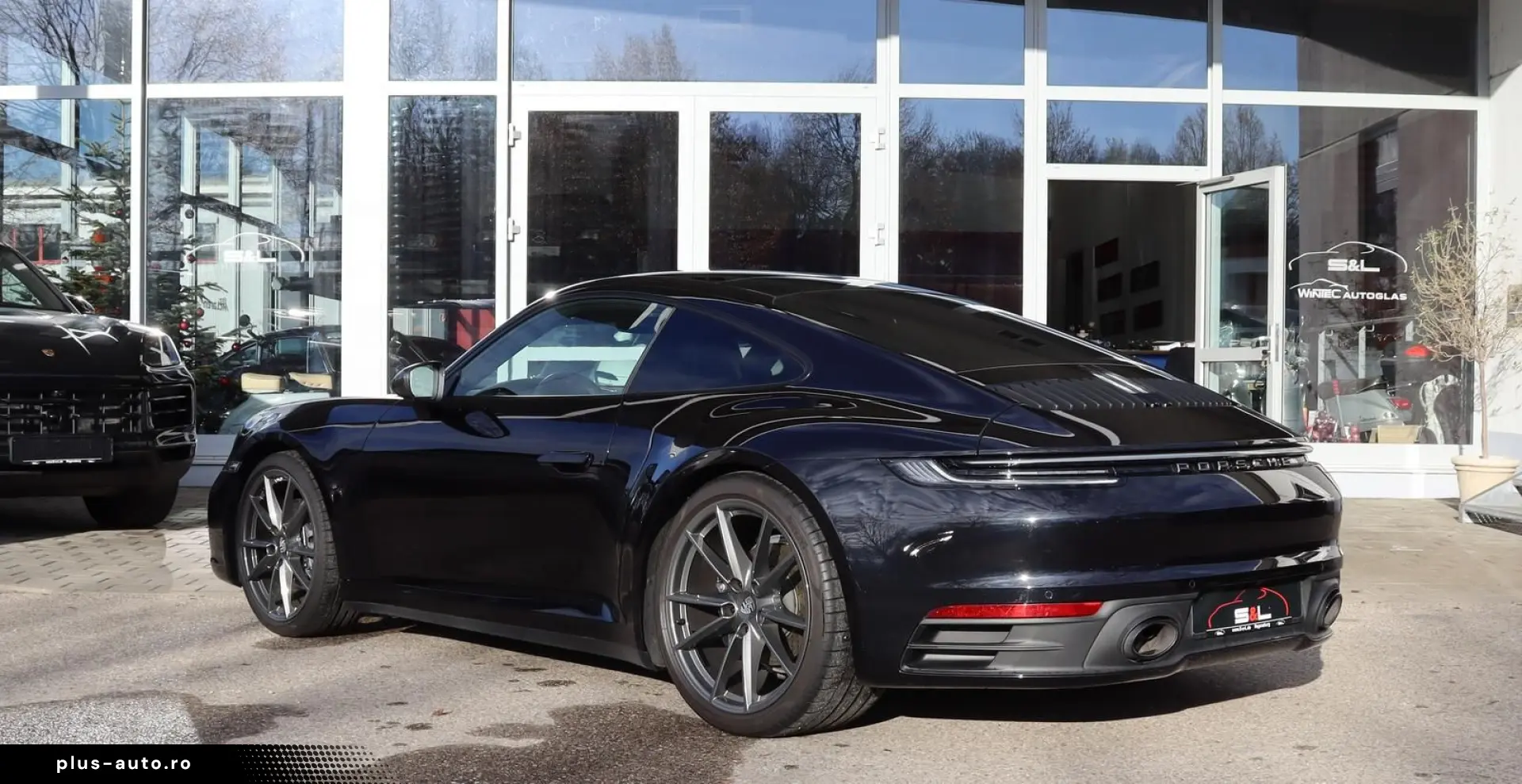 PORSCHE 992 911 Carrera T