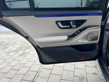 MERCEDES BENZ S 580e 4MATIC L