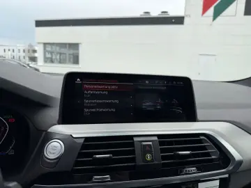 BMW X4 xDrive 20 d M Sport Pano Leder Head-up Side-A