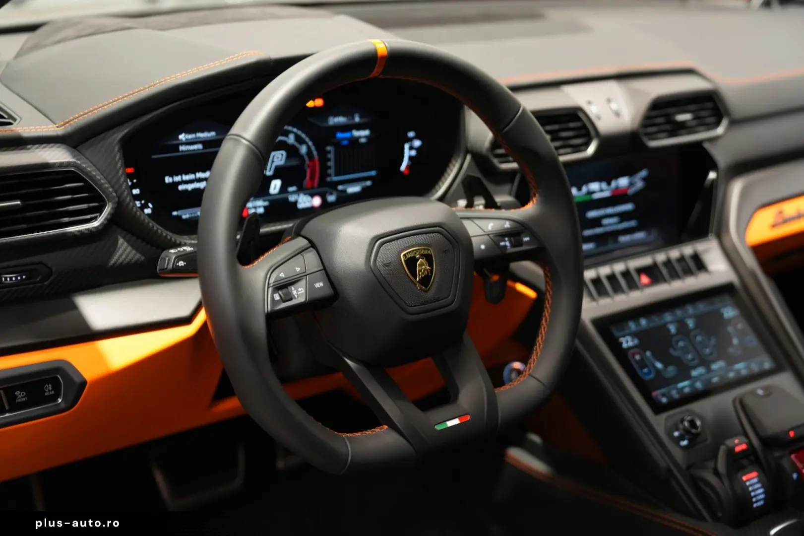 LAMBORGHINI Urus S   Matt Carbon Interior   Grigio China